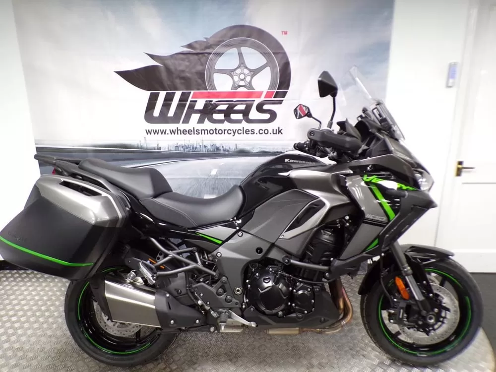 Kawasaki Versys 1100 SE Tourer